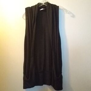 black knit pocket vest